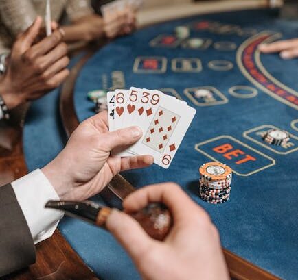 Classement des Mains au Poker Préflop : Le Guide Ultime